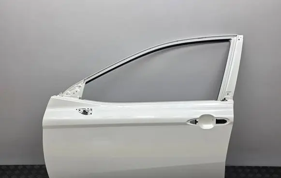 Toyota Camry VIII XV70 Front door 
