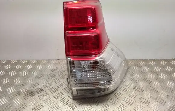 Toyota Land Cruiser (J150) Rear/tail lights 60152R