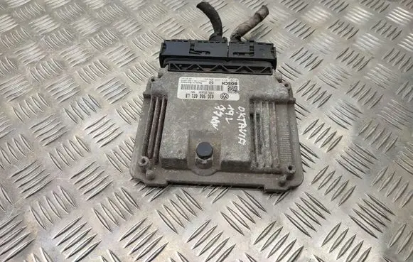 Skoda Octavia Mk2 (1Z) Engine control unit/module 03G906021LB 0281013238