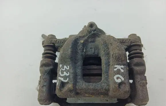Honda CR-V Rear brake caliper Y04282