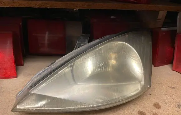 Ford Focus Headlight/headlamp MFD153C0L0