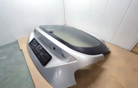 Ford Focus Tailgate/trunk/boot lid