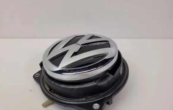 Volkswagen Polo Manufacturer badge logo/emblem 5G9.827.469.D