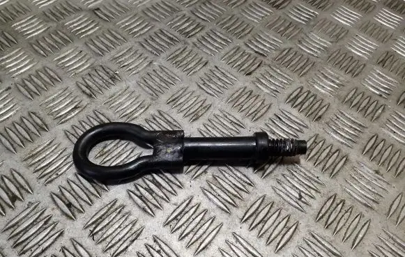 Ford Kuga II Towing hook eye 