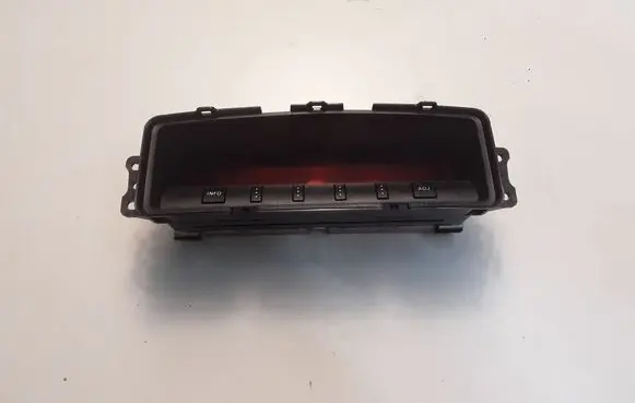 Mitsubishi Pajero Screen/display/small screen 8750A042