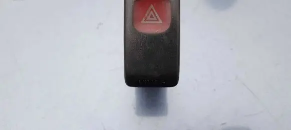Volkswagen Jetta II Hazard light switch 9534P