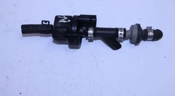 Audi A4 S4 B7 8E 8H Valve vacuum 06B133459D 1X0421212A