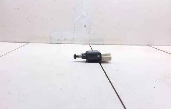 Renault Master III Brake pedal sensor switch 8200168238B 4120Q