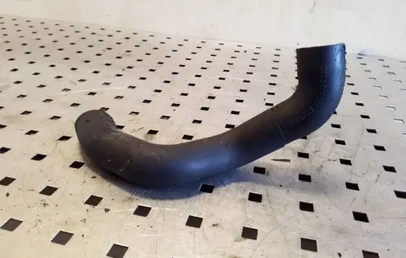 Volkswagen Transporter - Caravelle T4 Breather/breather pipe/hose 074103493E