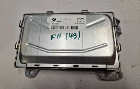 BMW 5 F10 F11 Steering rack control module 6796393