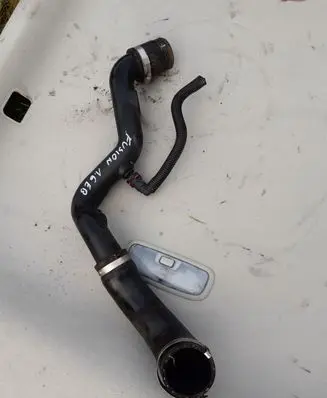 Ford Fusion II Air intake hose/pipe