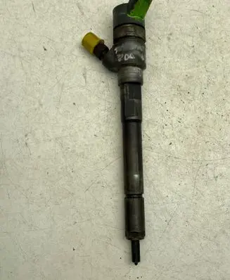 Fuel injector