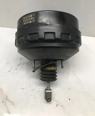 BMW 3 E92 E93 Brake booster 6775932