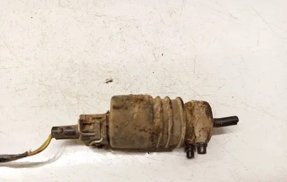 Seat Alhambra (Mk1) Windscreen/windshield washer pump 