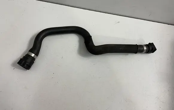 BMW 5 E60 E61 Engine coolant pipe/hose 7519252
