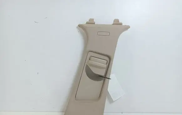 Mercedes-Benz C W204 (B) pillar trim (top) A2046902426