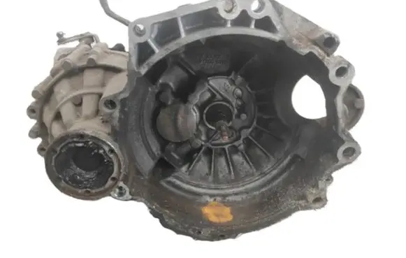 Volkswagen Caddy Manual 5 speed gearbox 