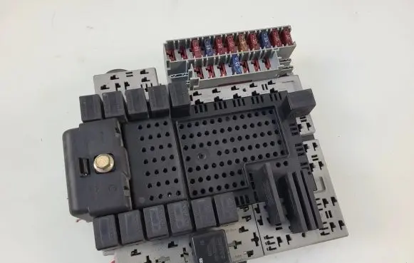 Volvo S80 Central body control module 9452772