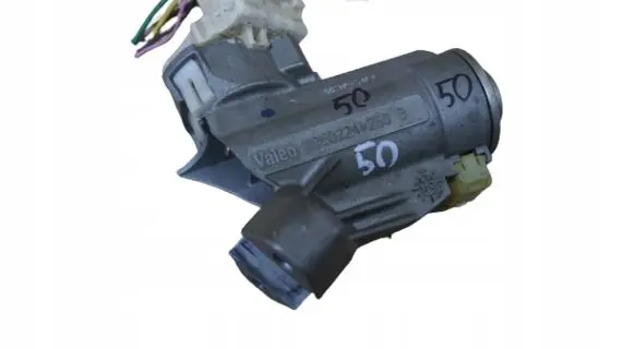 Toyota Yaris Ignition lock N0502241256B
