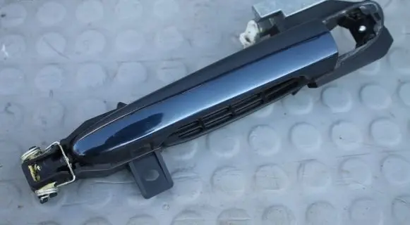 Mazda CX-5 Loading door exterior handle/bracket 
