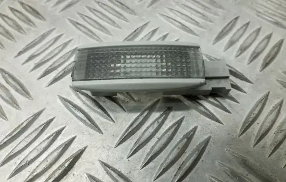 Volkswagen Golf IV Other interior light 3B0947113
