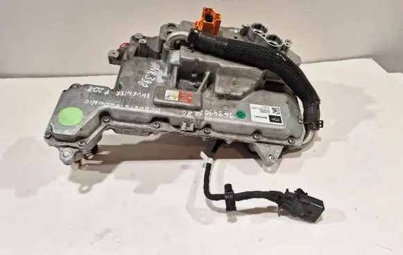 Peugeot 208 I Voltage converter/converter module 9844935680