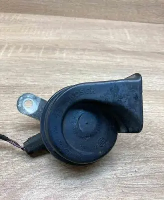 BMW X3 E83 Horn signal 3881157 011157 WithPlug