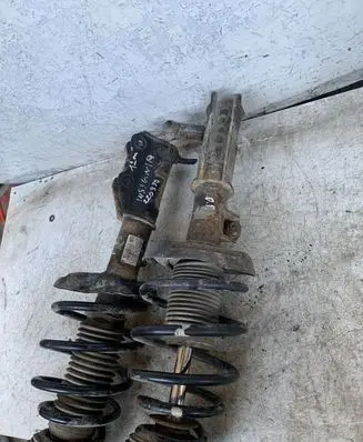 Opel Insignia A Front shock absorber with coil spring