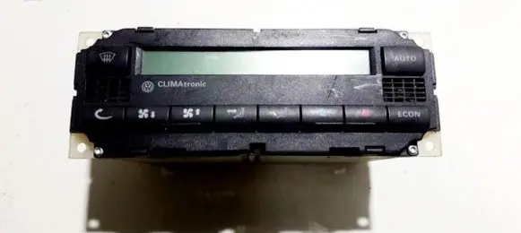 Volkswagen Golf IV Climate control unit
