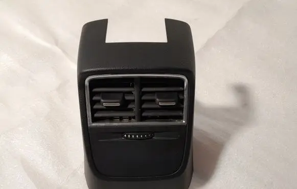 Audi A3 S3 8V Rear air vent grill 8V0819203