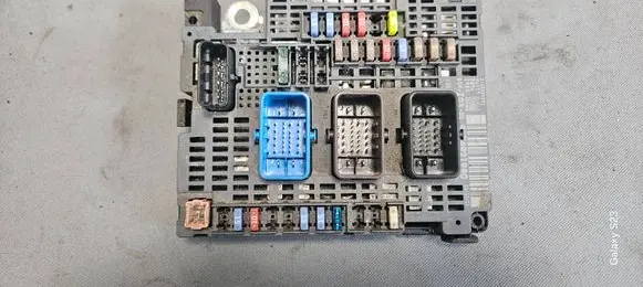 Peugeot 508 BSM Control unit 9674921980 10224231 BSMZ0300