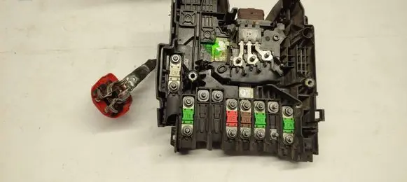 Peugeot 308 BSM Control unit 9675349880