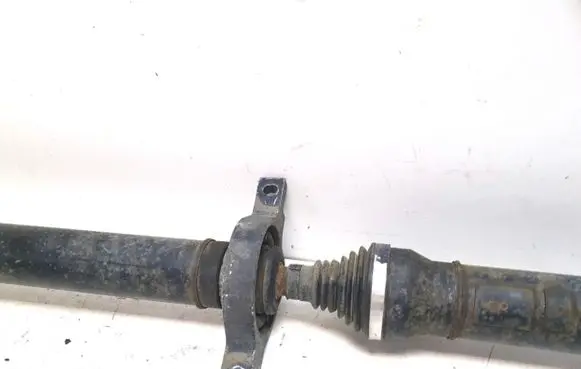 KIA Sorento Rear driveshaft/prop shaft 49300C5000