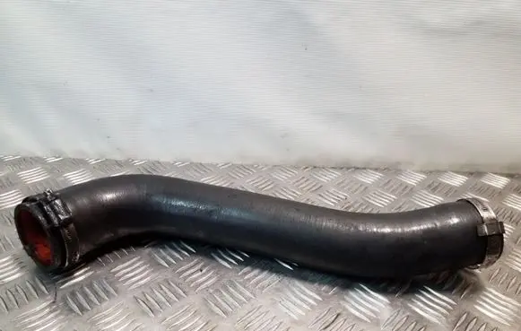 Intercooler hose/pipe