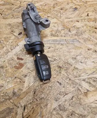 Audi A4 S4 B7 8E 8H Ignition lock 4B0905851