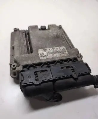 Volkswagen Touareg I Engine control unit/module 7L0907401F 0281013692 7L0907401D