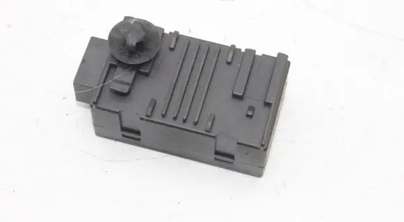 Ford Focus Seat heating relay 11002298C