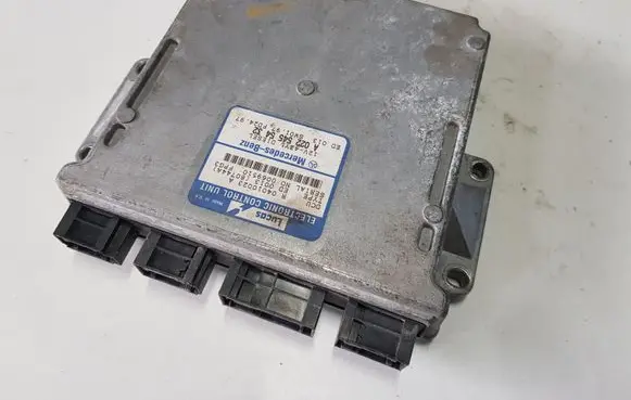 Mercedes-Benz C W202 Engine control unit/module A0225455432