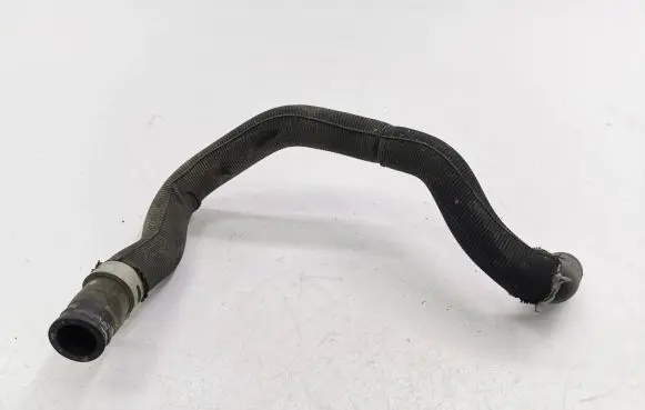 Nissan Juke I F15 Engine coolant pipe/hose