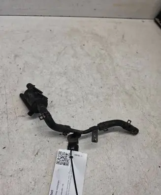 Hyundai Sonata Vacuum valve 289002G800