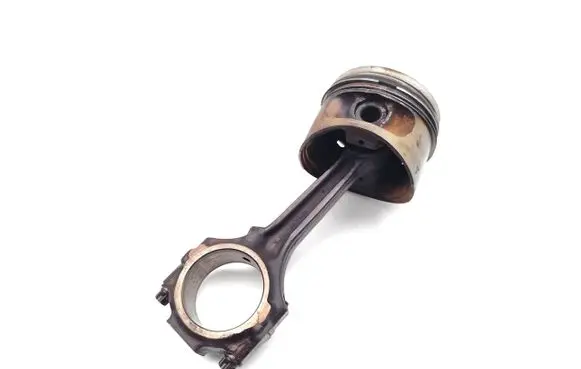 Ford Fiesta Piston with connecting rod 