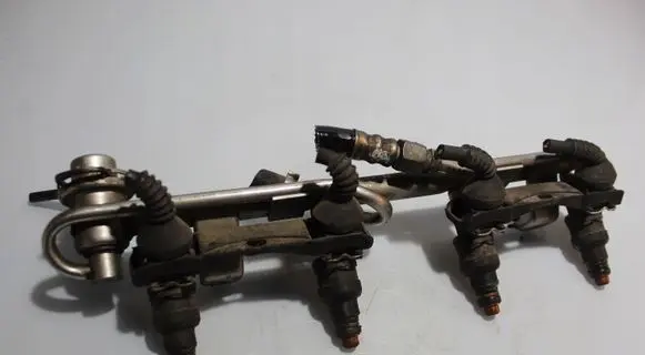 Volkswagen PASSAT B5 Fuel main line pipe