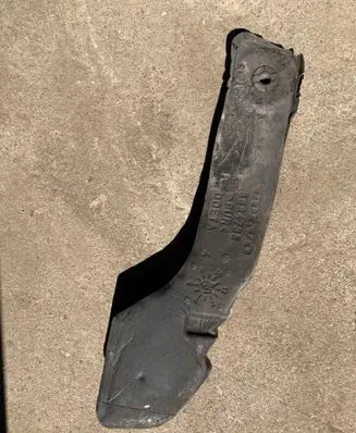 Volvo S80 Fender foam support/seal 8684735