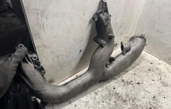 Audi Q7 4L Intake manifold 059145762K