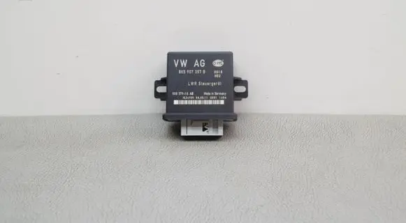 Audi A5 Sportback 8TA Light module LCM 8K5907357B