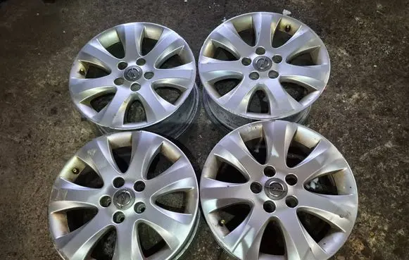 Opel Meriva B R16 alloy rim 13260605