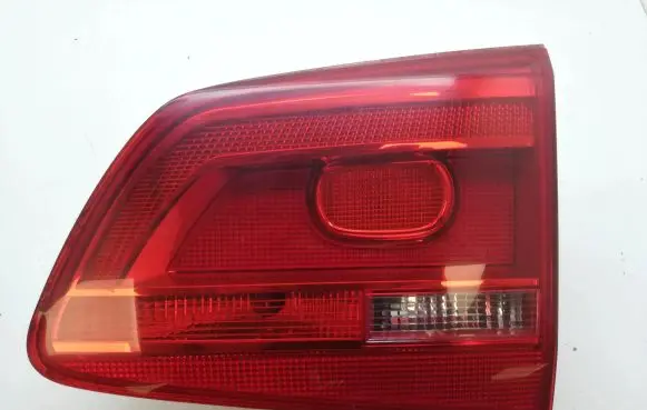 Volkswagen Touran I Tailgate rear/tail lights 1T0945094A
