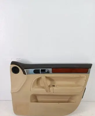Volkswagen Touareg I Front door card panel trim 7L6867012AE