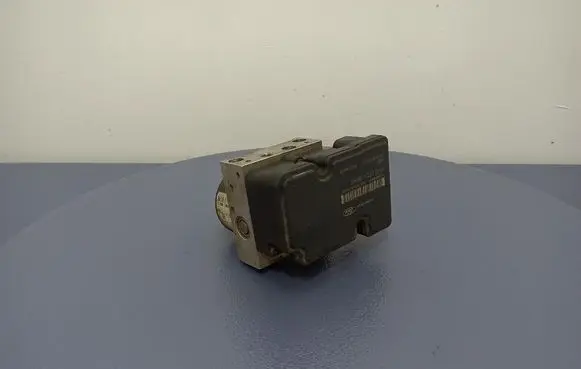 Ford Fiesta ABS Pump 10097001173