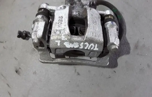Hyundai Tucson TL Rear brake caliper 58210D7000